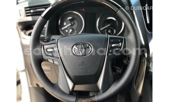 Ra Imported Toyota Alphard funfun Ọkọ̀ in Import - Dubai ni Ashanti Ra Imported Toyota Alphard funfun Ọkọ̀ in Import - Dubai ni Ashanti