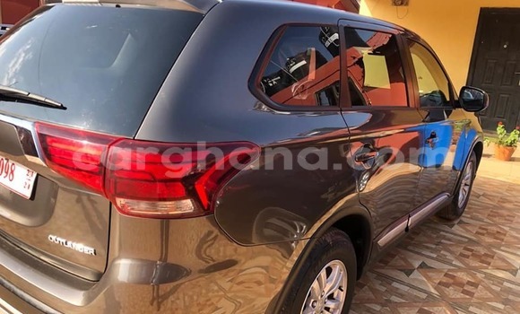 Buy Used Mitsubishi Outlander Brown Car in Accra in Greater Accra Buy Used Mitsubishi Outlander Brown Car in Accra in Greater Accra