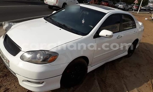 Sayi Na hannu Toyota Corolla White Mota in Accra a Greater Accra Sayi Na hannu Toyota Corolla White Mota in Accra a Greater Accra
