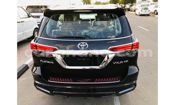 Sayi Imported Toyota Fortuner Black Mota in Import - Dubai a Ashanti Sayi Imported Toyota Fortuner Black Mota in Import - Dubai a Ashanti