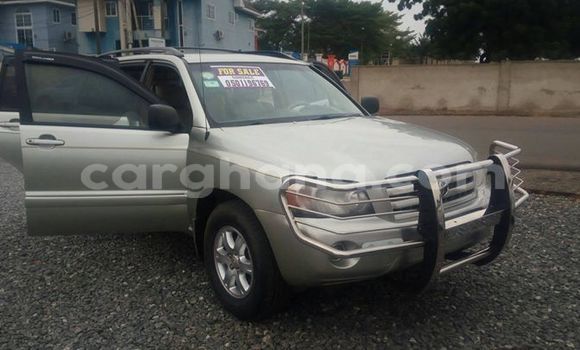 Sayi Na hannu Toyota Highlander M Mota in Accra a Greater Accra Sayi Na hannu Toyota Highlander M Mota in Accra a Greater Accra