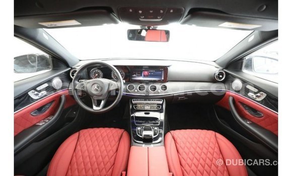 Sayi Imported Mercedes‒Benz 1117 Black Babbar mota in Import - Dubai a Ashanti Sayi Imported Mercedes‒Benz 1117 Black Babbar mota in Import - Dubai a Ashanti