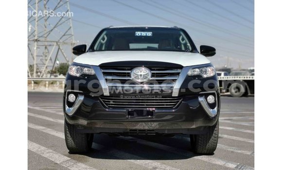 Ra Imported Toyota Fortuner Black Ọkọ̀ in Import - Dubai ni Ashanti Ra Imported Toyota Fortuner Black Ọkọ̀ in Import - Dubai ni Ashanti