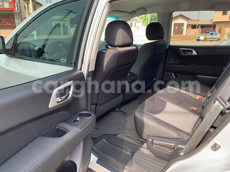 Big with watermark nissan pathfinder greater accra accra 13077