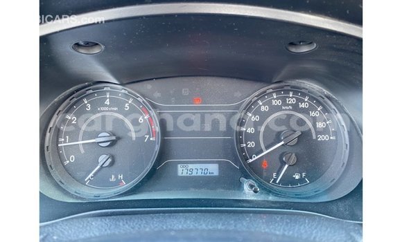 Sayi Imported Toyota Hilux White Mota in Import - Dubai a Ashanti Sayi Imported Toyota Hilux White Mota in Import - Dubai a Ashanti