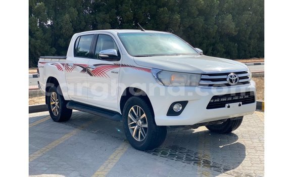 Buy Import Toyota Hilux White Car in Import - Dubai in Ashanti Buy Import Toyota Hilux White Car in Import - Dubai in Ashanti
