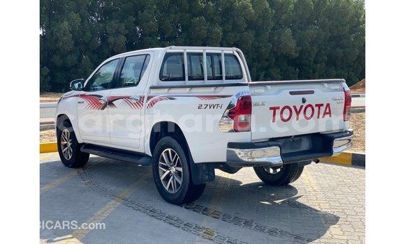 Buy Import Toyota Hilux White Car in Import - Dubai in Ashanti Buy Import Toyota Hilux White Car in Import - Dubai in Ashanti