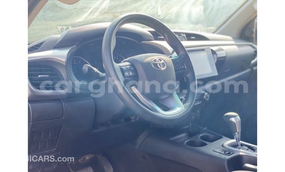 Buy Import Toyota Hilux White Car in Import - Dubai in Ashanti Buy Import Toyota Hilux White Car in Import - Dubai in Ashanti