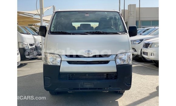 Buy Import Toyota Hiace White Car in Import - Dubai in Ashanti Buy Import Toyota Hiace White Car in Import - Dubai in Ashanti