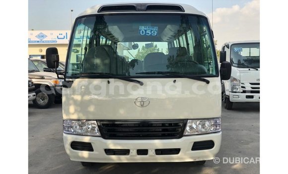 Ra Imported Toyota Coaster funfun Ọkọ̀ in Import - Dubai ni Ashanti Ra Imported Toyota Coaster funfun Ọkọ̀ in Import - Dubai ni Ashanti
