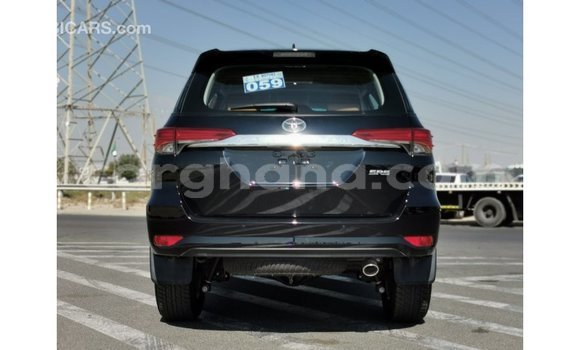Ra Imported Toyota Fortuner Black Ọkọ̀ in Import - Dubai ni Ashanti Ra Imported Toyota Fortuner Black Ọkọ̀ in Import - Dubai ni Ashanti