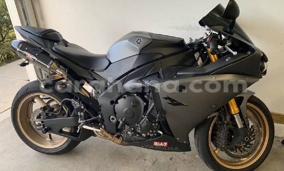 Buy Used Yamaha R1 Beige Bike in Accra in Greater Accra