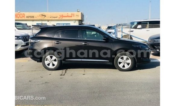 Sayi Imported Toyota Harrier Brown Mota in Import - Dubai a Ashanti Sayi Imported Toyota Harrier Brown Mota in Import - Dubai a Ashanti