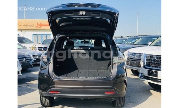 Sayi Imported Toyota Harrier Brown Mota in Import - Dubai a Ashanti Sayi Imported Toyota Harrier Brown Mota in Import - Dubai a Ashanti