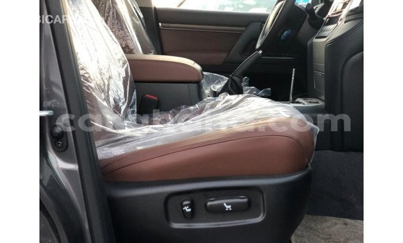 Sayi Imported Toyota Land Cruiser Sauran Mota in Import - Dubai a Ashanti Sayi Imported Toyota Land Cruiser Sauran Mota in Import - Dubai a Ashanti