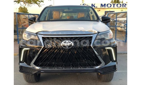 Ra Imported Toyota Fortuner Black Ọkọ̀ in Import - Dubai ni Ashanti Ra Imported Toyota Fortuner Black Ọkọ̀ in Import - Dubai ni Ashanti