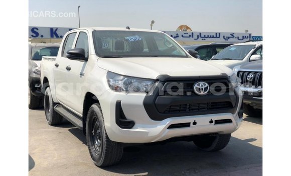 Ra Imported Toyota Hilux funfun Ọkọ̀ in Import - Dubai ni Ashanti Ra Imported Toyota Hilux funfun Ọkọ̀ in Import - Dubai ni Ashanti
