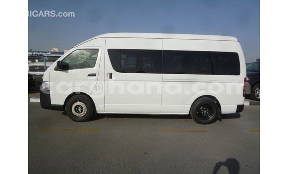 Ra Imported Toyota Hiace funfun Ọkọ̀ in Import - Dubai ni Ashanti Ra Imported Toyota Hiace funfun Ọkọ̀ in Import - Dubai ni Ashanti