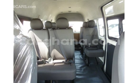Ra Imported Toyota Hiace funfun Ọkọ̀ in Import - Dubai ni Ashanti Ra Imported Toyota Hiace funfun Ọkọ̀ in Import - Dubai ni Ashanti