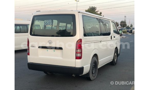Sayi Imported Toyota Hiace White Mota in Import - Dubai a Ashanti Sayi Imported Toyota Hiace White Mota in Import - Dubai a Ashanti