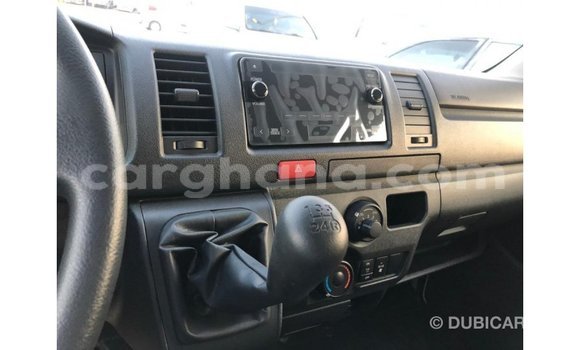 Sayi Imported Toyota Hiace White Mota in Import - Dubai a Ashanti Sayi Imported Toyota Hiace White Mota in Import - Dubai a Ashanti