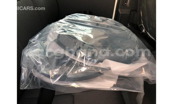 Sayi Imported Toyota Hiace White Mota in Import - Dubai a Ashanti Sayi Imported Toyota Hiace White Mota in Import - Dubai a Ashanti