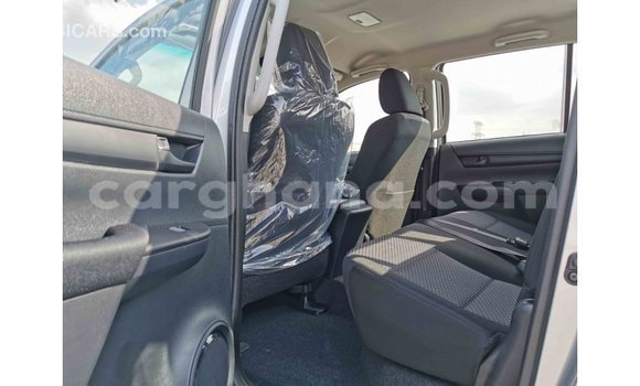 Buy Import Toyota Hilux Other Car in Import - Dubai in Ashanti Buy Import Toyota Hilux Other Car in Import - Dubai in Ashanti