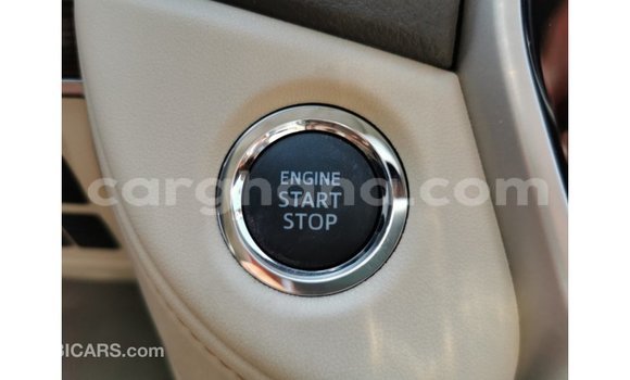 Ra Imported Toyota Land Cruiser funfun Ọkọ̀ in Import - Dubai ni Ashanti Ra Imported Toyota Land Cruiser funfun Ọkọ̀ in Import - Dubai ni Ashanti