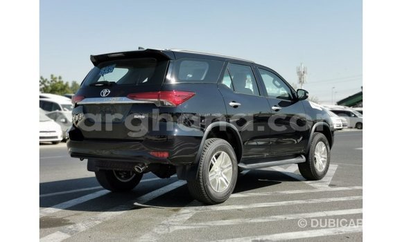 Sayi Imported Toyota Fortuner Black Mota in Import - Dubai a Ashanti Sayi Imported Toyota Fortuner Black Mota in Import - Dubai a Ashanti