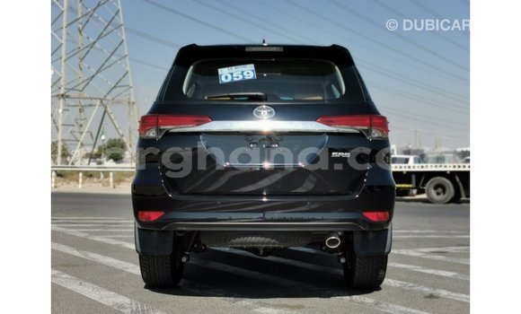 Sayi Imported Toyota Fortuner Black Mota in Import - Dubai a Ashanti Sayi Imported Toyota Fortuner Black Mota in Import - Dubai a Ashanti