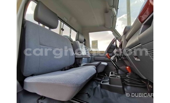 Buy Import Toyota Land Cruiser Beige Car in Import - Dubai in Ashanti Buy Import Toyota Land Cruiser Beige Car in Import - Dubai in Ashanti