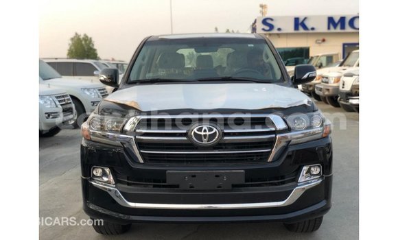 Ra Imported Toyota Land Cruiser Black Ọkọ̀ in Import - Dubai ni Ashanti Ra Imported Toyota Land Cruiser Black Ọkọ̀ in Import - Dubai ni Ashanti