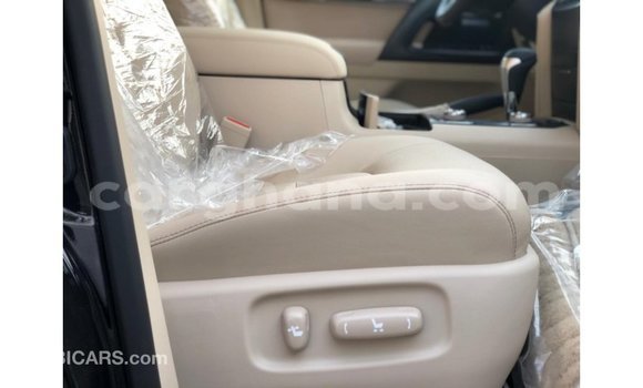 Ra Imported Toyota Land Cruiser Black Ọkọ̀ in Import - Dubai ni Ashanti Ra Imported Toyota Land Cruiser Black Ọkọ̀ in Import - Dubai ni Ashanti