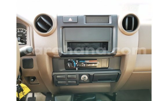 Buy Import Toyota Land Cruiser Beige Car in Import - Dubai in Ashanti Buy Import Toyota Land Cruiser Beige Car in Import - Dubai in Ashanti