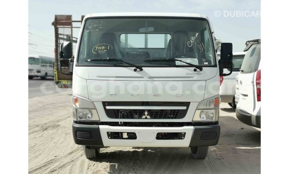 Buy Import Mitsubishi Carisma White Car in Import - Dubai in Ashanti Buy Import Mitsubishi Carisma White Car in Import - Dubai in Ashanti