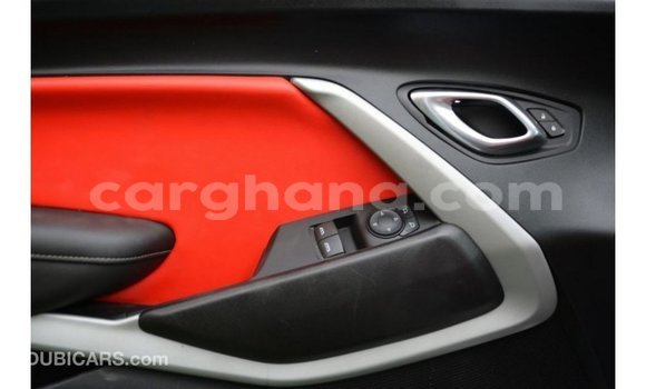 Sayi Imported Chevrolet Camaro White Mota in Import - Dubai a Ashanti Sayi Imported Chevrolet Camaro White Mota in Import - Dubai a Ashanti