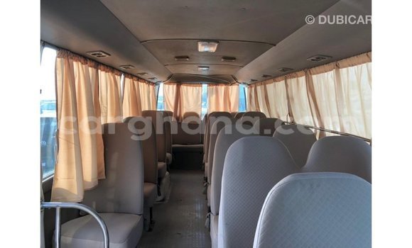 Sayi Imported Toyota Coaster White Mota in Import - Dubai a Ashanti Sayi Imported Toyota Coaster White Mota in Import - Dubai a Ashanti