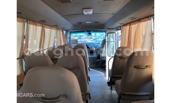 Sayi Imported Toyota Coaster White Mota in Import - Dubai a Ashanti Sayi Imported Toyota Coaster White Mota in Import - Dubai a Ashanti