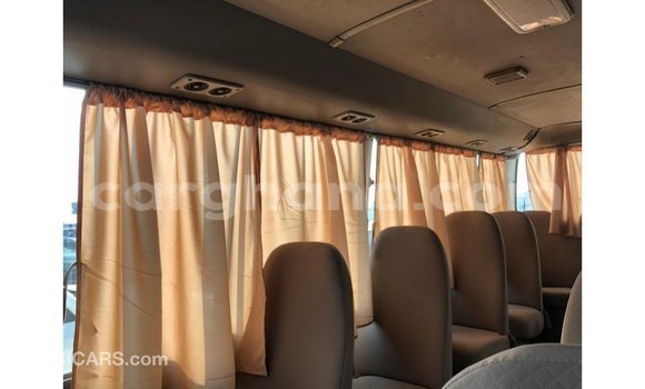 Sayi Imported Toyota Coaster White Mota in Import - Dubai a Ashanti Sayi Imported Toyota Coaster White Mota in Import - Dubai a Ashanti