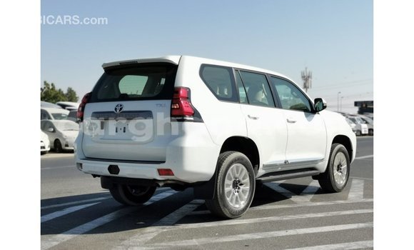 Buy Import Toyota Prado White Car in Import - Dubai in Ashanti Buy Import Toyota Prado White Car in Import - Dubai in Ashanti