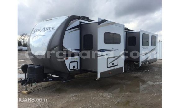 Ra Imported GMC Safari funfun Ọkọ̀ in Import - Dubai ni Ashanti Ra Imported GMC Safari funfun Ọkọ̀ in Import - Dubai ni Ashanti