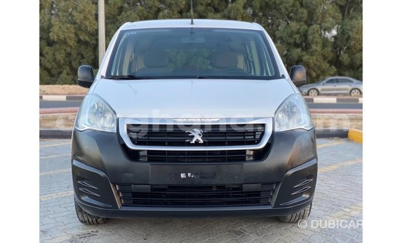 Ra Imported Peugeot Partner funfun Ọkọ̀ in Import - Dubai ni Ashanti Ra Imported Peugeot Partner funfun Ọkọ̀ in Import - Dubai ni Ashanti