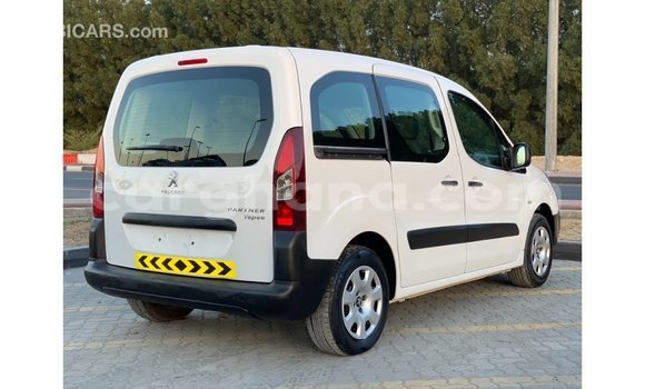 Ra Imported Peugeot Partner funfun Ọkọ̀ in Import - Dubai ni Ashanti Ra Imported Peugeot Partner funfun Ọkọ̀ in Import - Dubai ni Ashanti