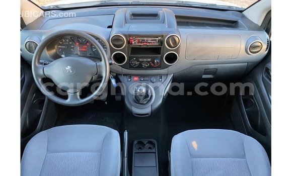 Ra Imported Peugeot Partner funfun Ọkọ̀ in Import - Dubai ni Ashanti Ra Imported Peugeot Partner funfun Ọkọ̀ in Import - Dubai ni Ashanti