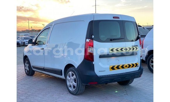 Ra Imported Renault 6 funfun Ọkọ̀ in Import - Dubai ni Ashanti Ra Imported Renault 6 funfun Ọkọ̀ in Import - Dubai ni Ashanti