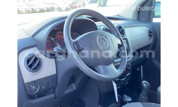 Ra Imported Renault 6 funfun Ọkọ̀ in Import - Dubai ni Ashanti Ra Imported Renault 6 funfun Ọkọ̀ in Import - Dubai ni Ashanti