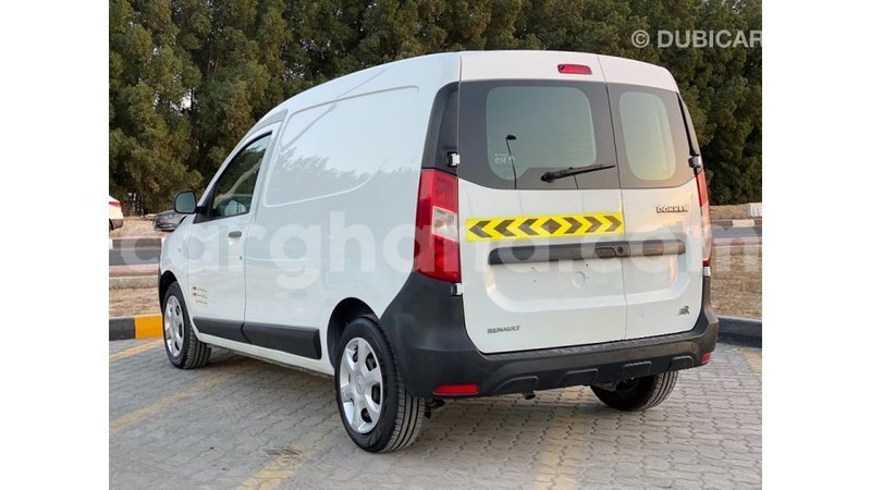 Big with watermark renault 18 ashanti import dubai 13359