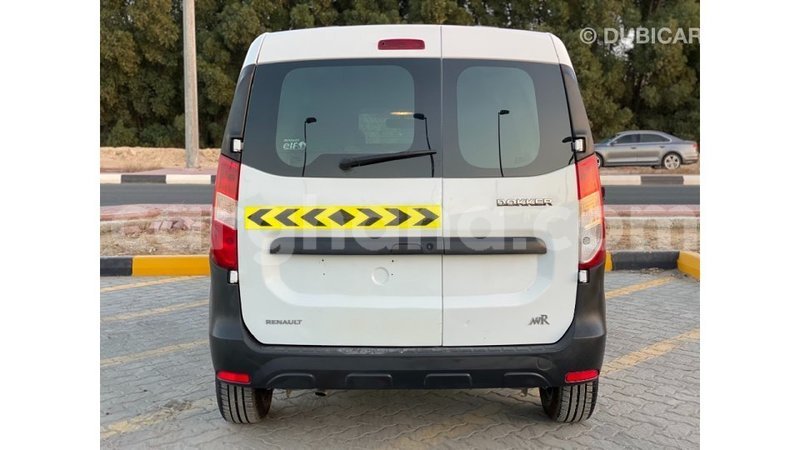 Big with watermark renault 18 ashanti import dubai 13359