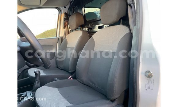 Ra Imported Renault 18 funfun Ọkọ̀ in Import - Dubai ni Ashanti Ra Imported Renault 18 funfun Ọkọ̀ in Import - Dubai ni Ashanti