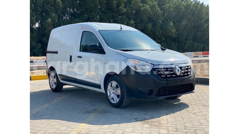 Big with watermark renault 18 ashanti import dubai 13360